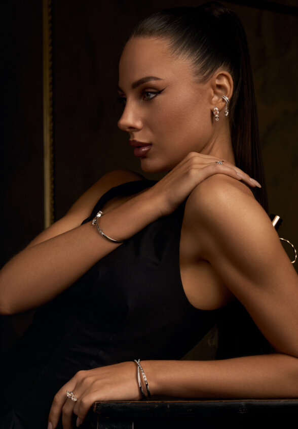 Серебряные серьги-пусеты МАЙЯ П с горным хрусталем MIE