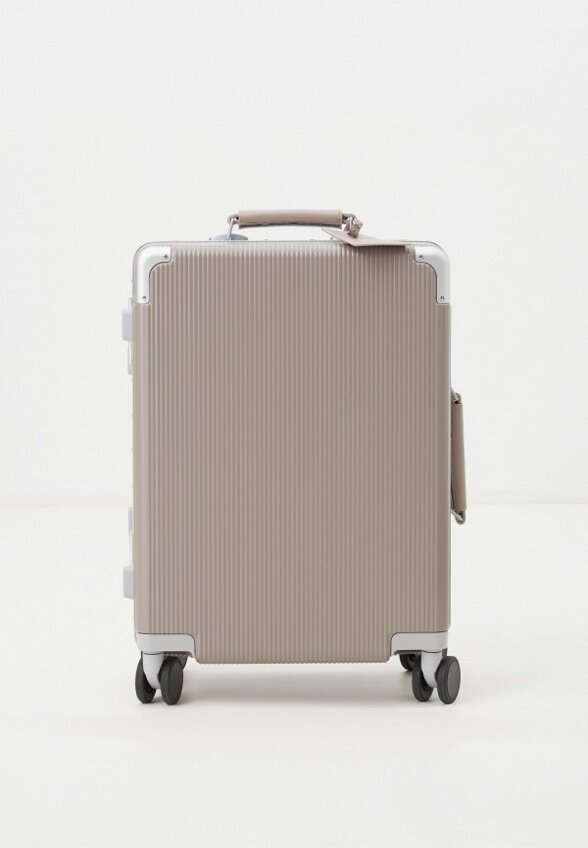 Чемодан Maison David