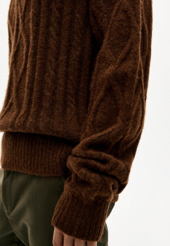 Джемпер Yollo