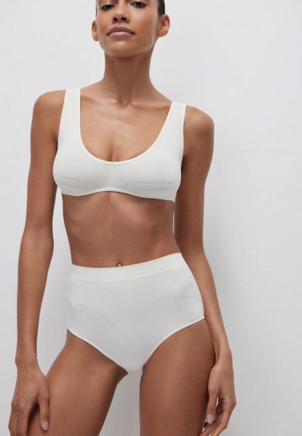 Трусы belle you