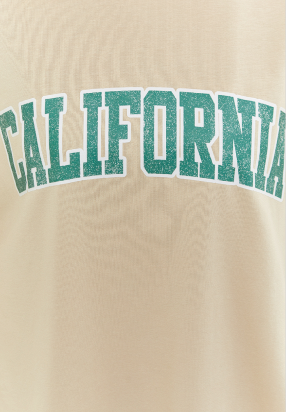 Футболка Miss to Kiss