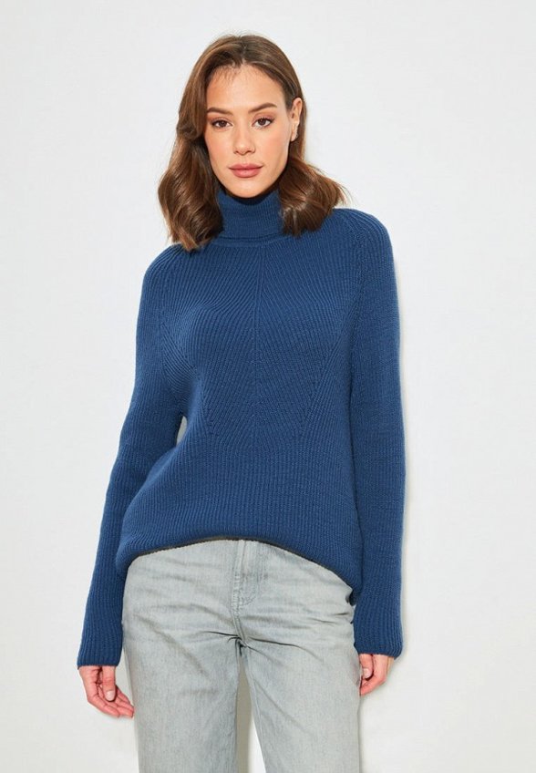 Свитер Сиринга