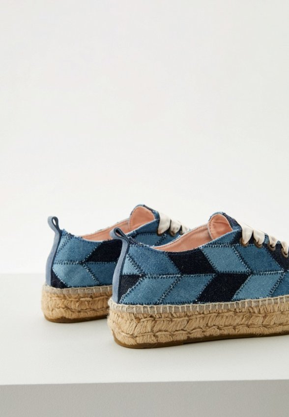 Эспадрильи Manebi