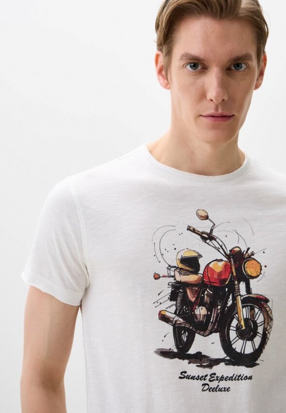 Футболка Deeluxe