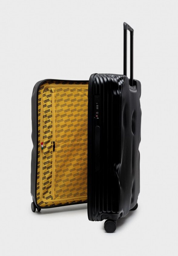 Чемодан Crash Baggage