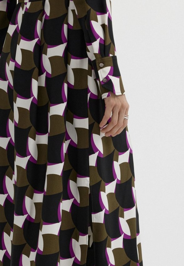 Платье Charuel