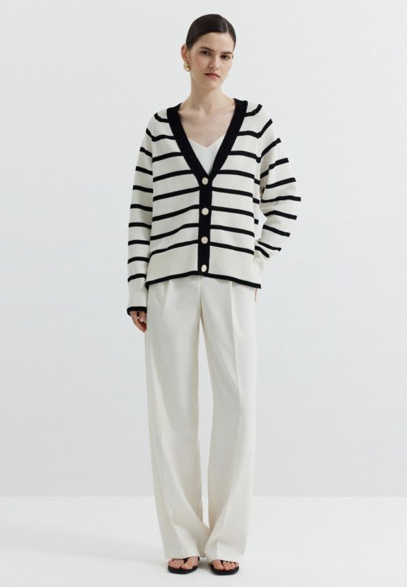 Кардиган Charuel