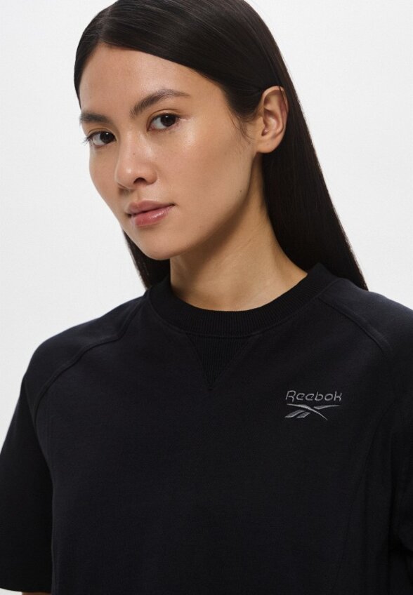 Футболка Reebok