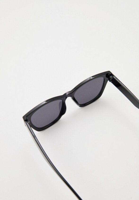 Очки солнцезащитные Zarina