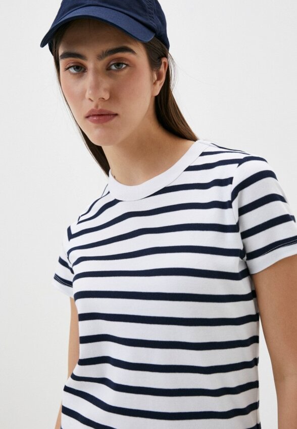 Футболка Colin's