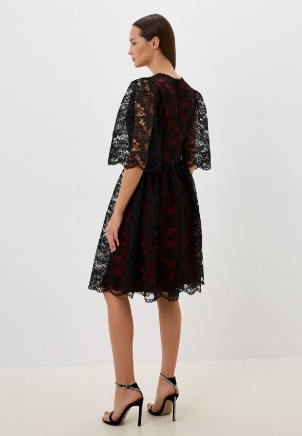 Платье MadaM T