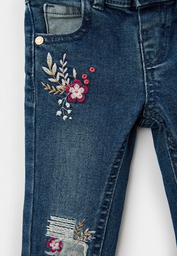 Джинсы Mothercare