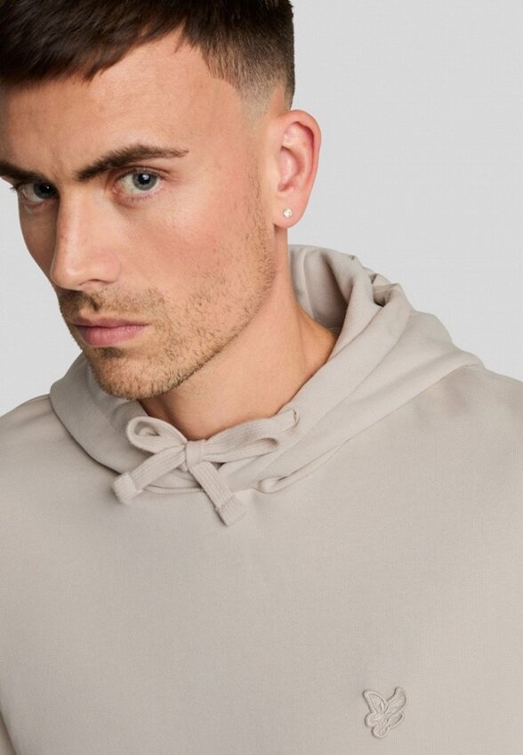 Худи Lyle & Scott