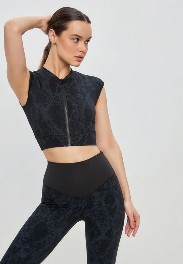 Топ спортивный Fitbomb