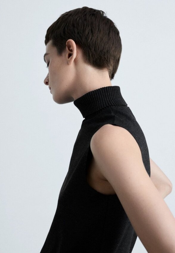 Водолазка Mango