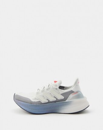 Кроссовки adidas женщинам