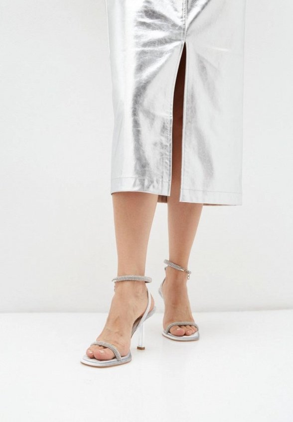 Босоножки Sbalo