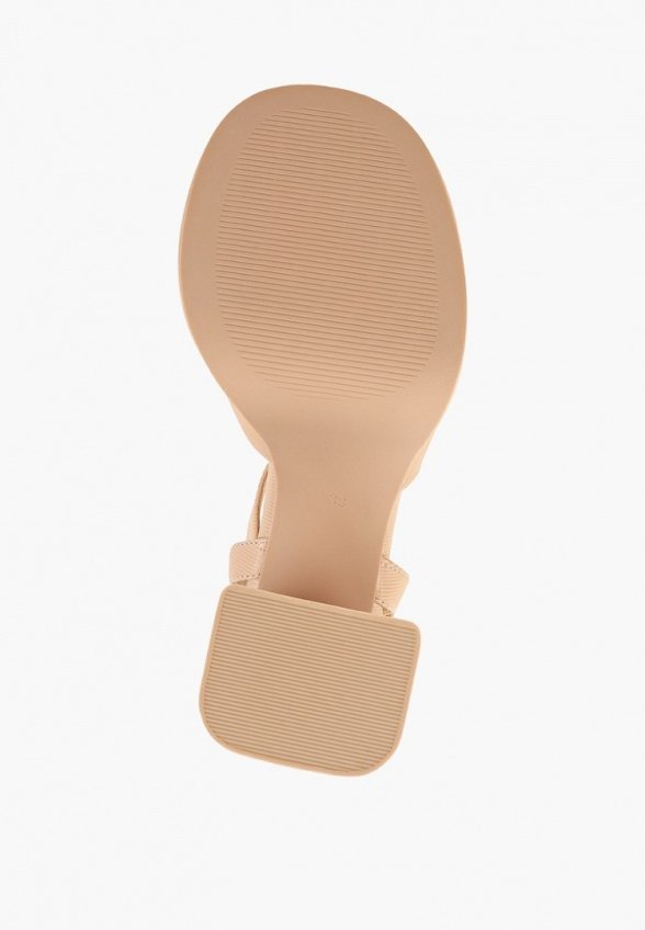 Босоножки Betsy