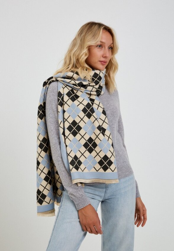 Палантин Basconi