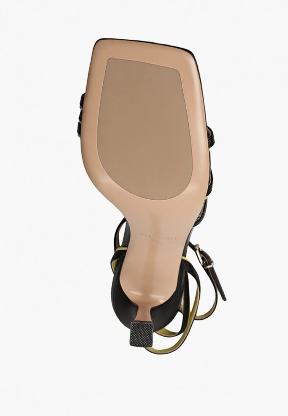 Босоножки Abricot