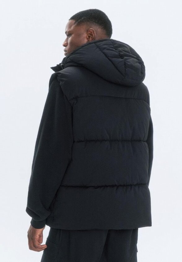 Жилет утепленный Befree