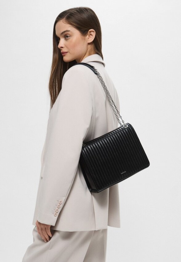 Сумка Calvin Klein