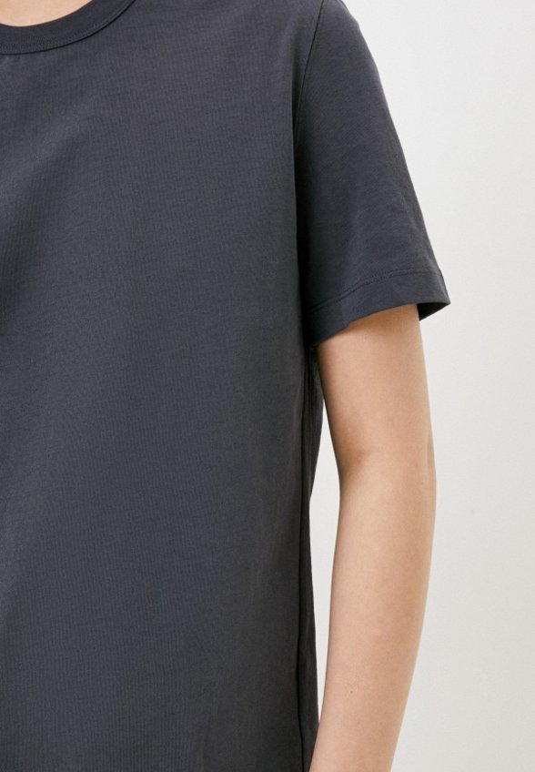 Футболка JNBY