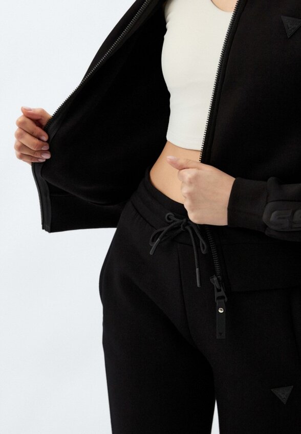 Олимпийка Guess