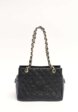 Chanel Petite Shopping1  - превью