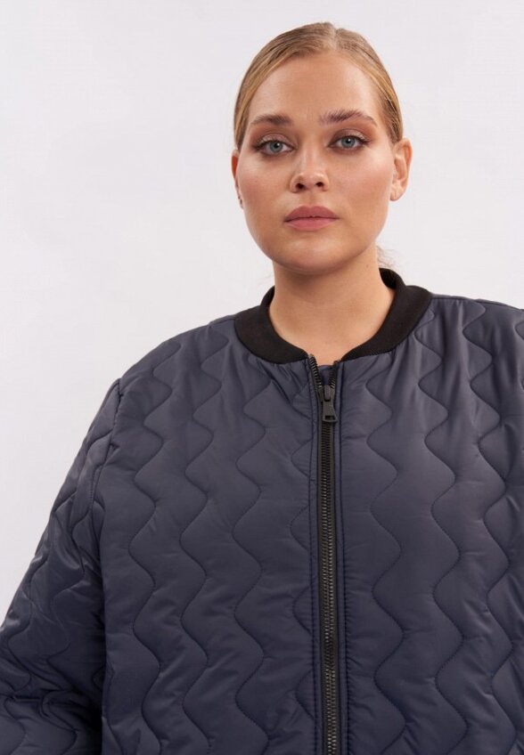 Куртка утепленная Артесса