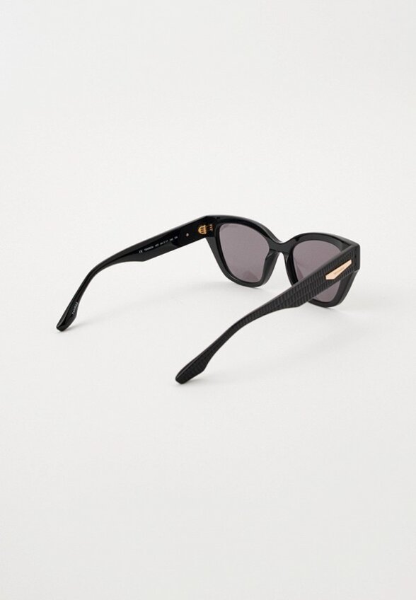 Очки солнцезащитные Trussardi