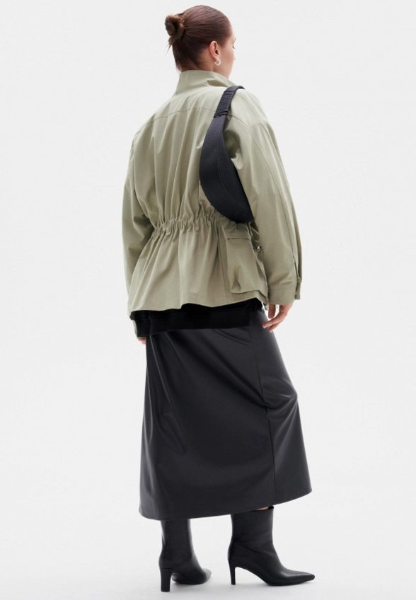 Ветровка Top Top