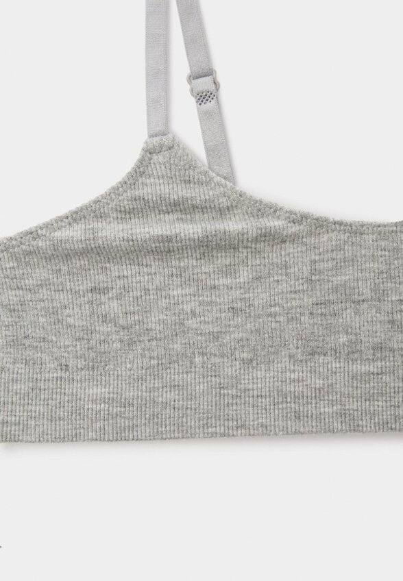 Бюстгальтер и трусы Sela