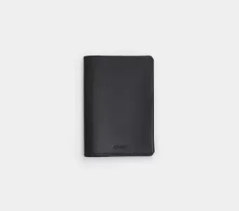 ОБЛОЖКА ДЛЯ ПАСПОРТА С ОТДЕЛЕНИЯМИ ДЛЯ КАРТ женщинам