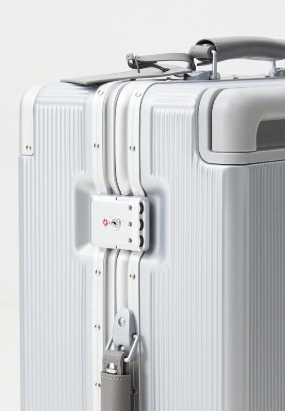 Чемодан Maison David