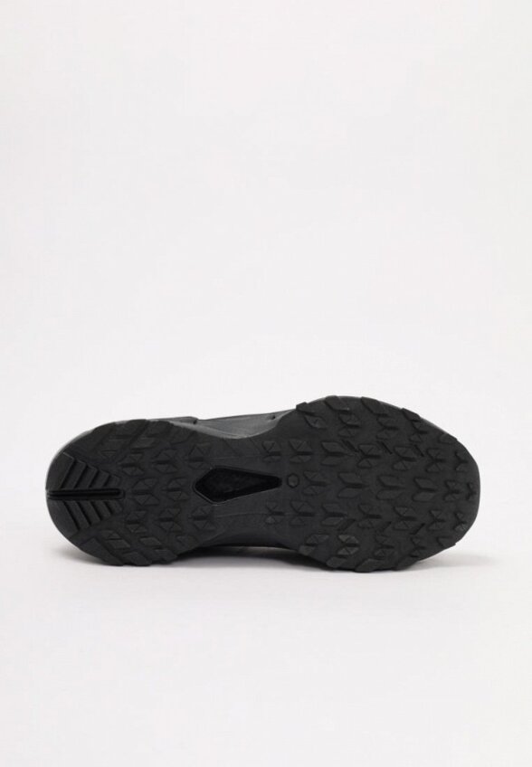 Кроссовки Baasploa