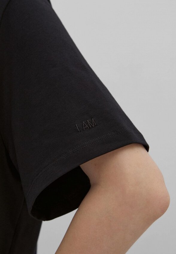 Футболка I Am Studio