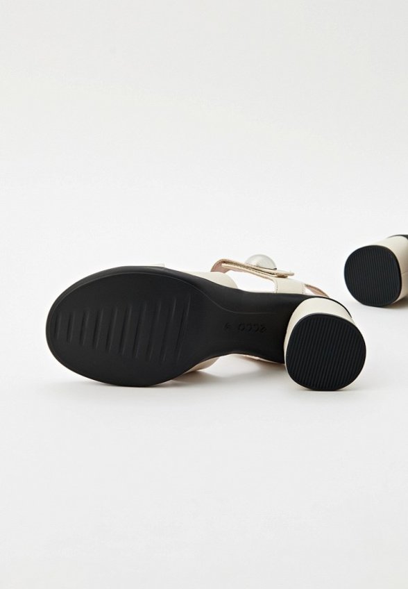 Босоножки Ecco