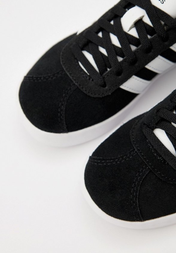 Кеды adidas