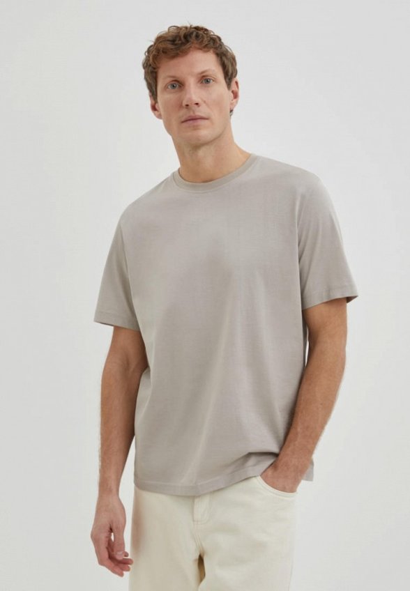 Футболка Finn Flare