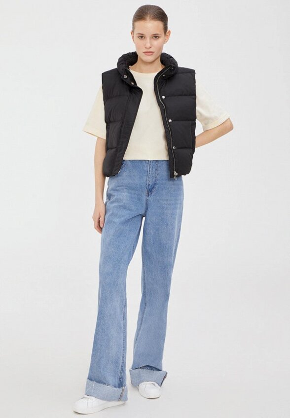 Жилет утепленный To Be Blossom