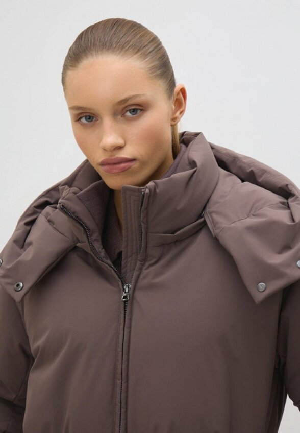 Пуховик Conso