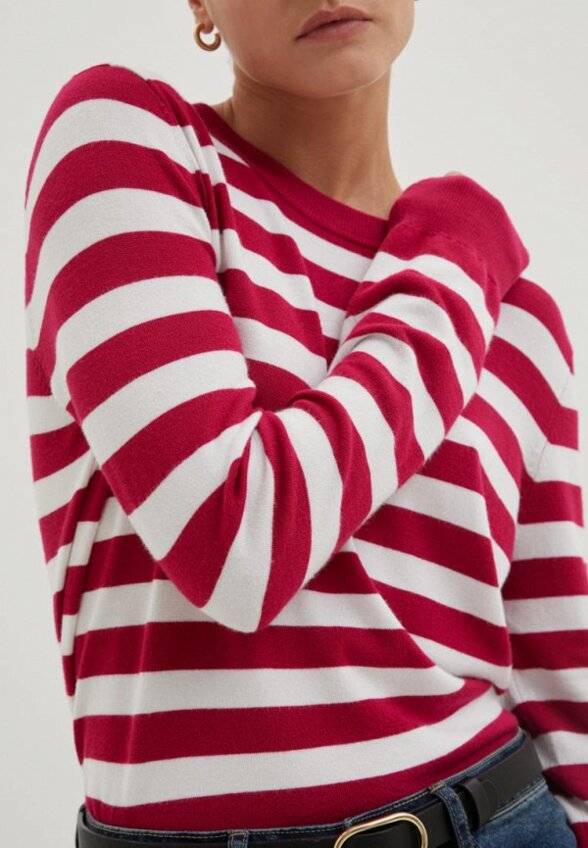 Джемпер Finn Flare