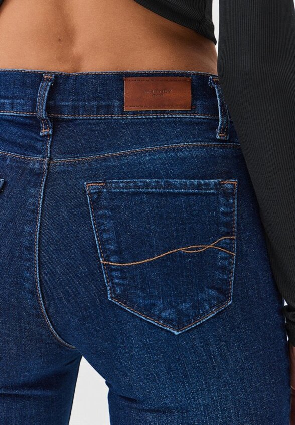 Джинсы Whitney