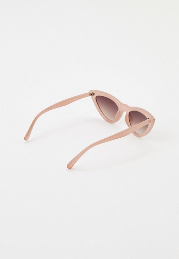 Очки солнцезащитные Call It Spring