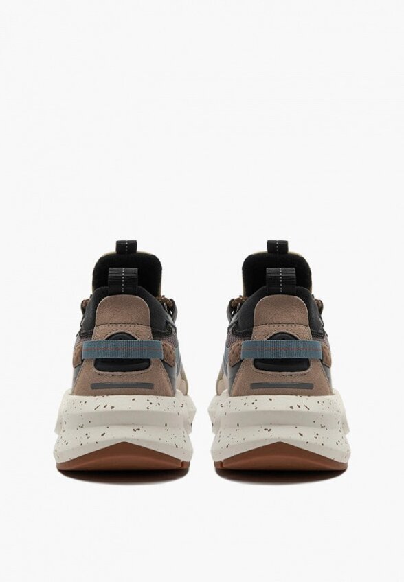 Кроссовки Traffa