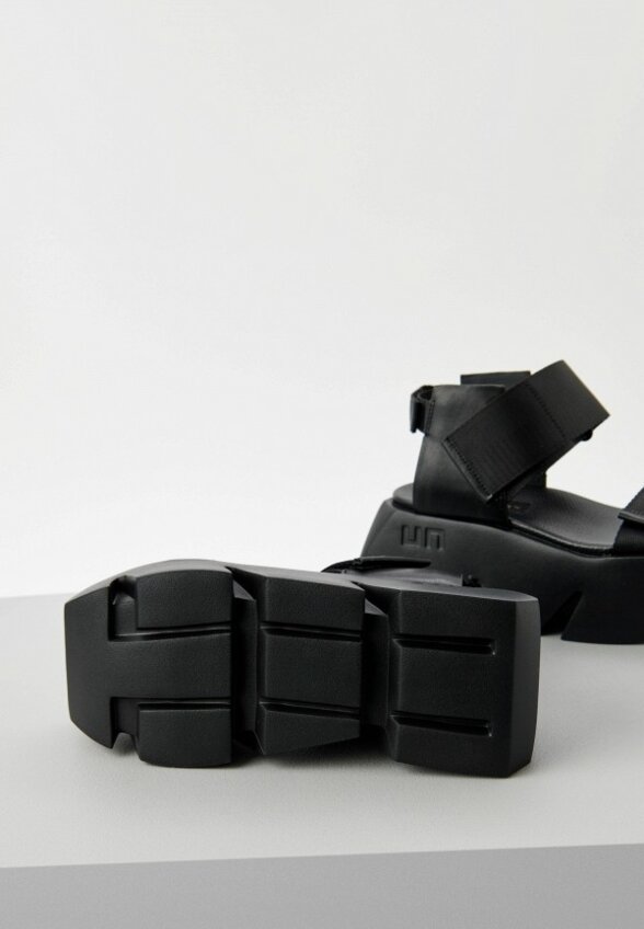 Босоножки United Nude