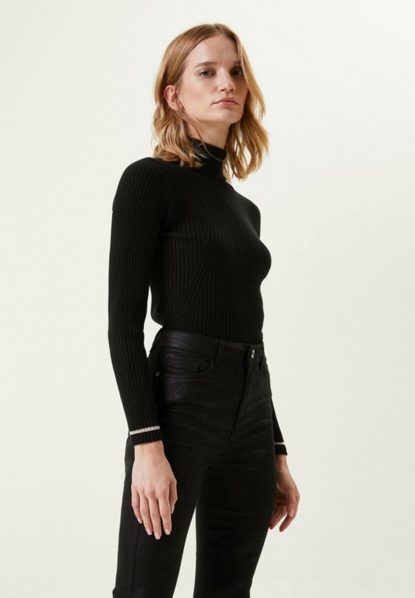 Водолазка NetWork