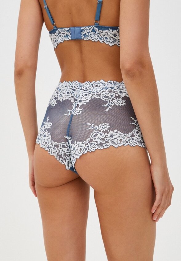 Трусы Дефиле