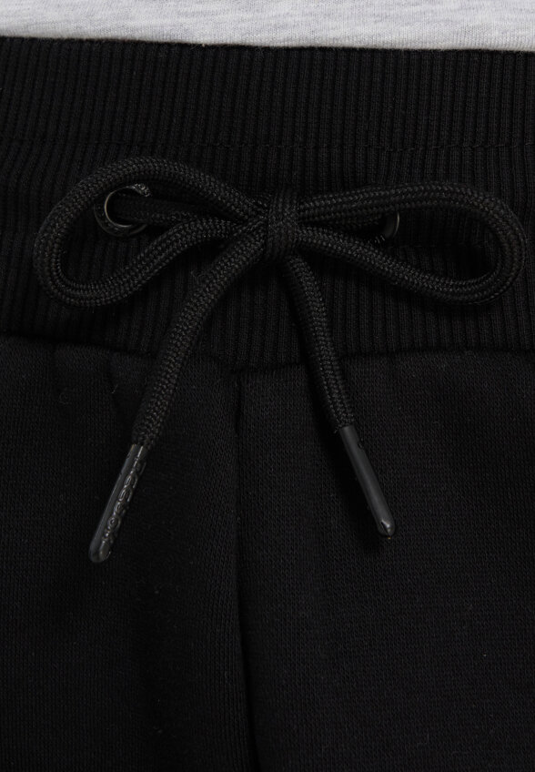 Брюки женские Reebok Erika Cuffed, Черный